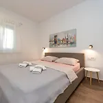 Apartman Angela Luxury I *