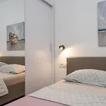 Apartman Angela Luxury I *