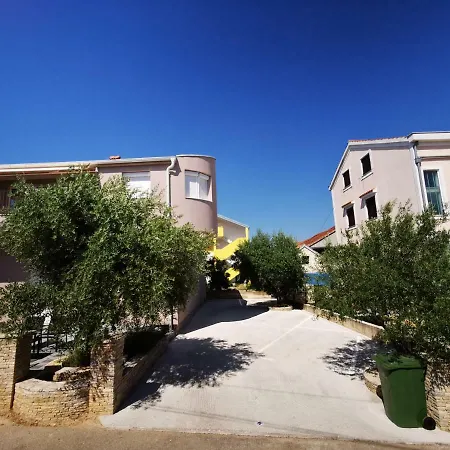 Angela Luxury I 公寓 扎达尔