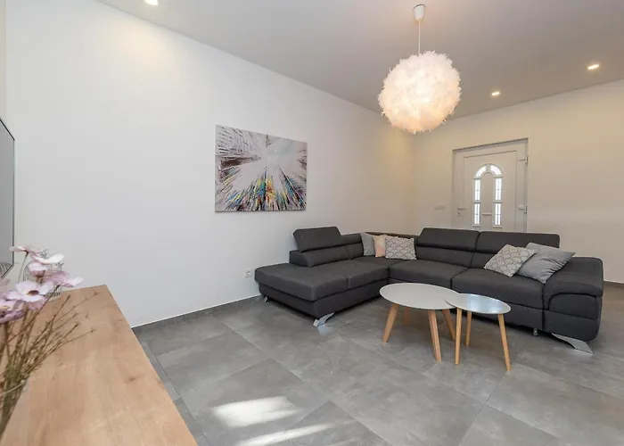 アパート Angela Luxury I *